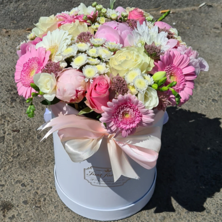Aranjament floral în cutie